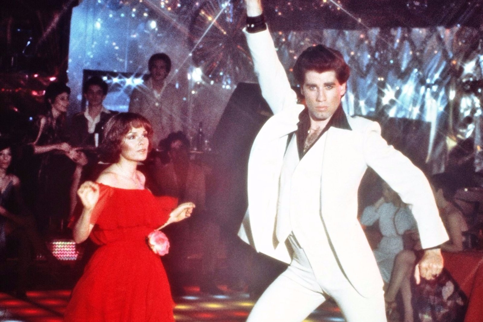Image for the blog: How to Dance The Hustle